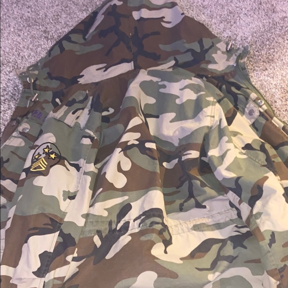 Jacket - Picture 3 of 3